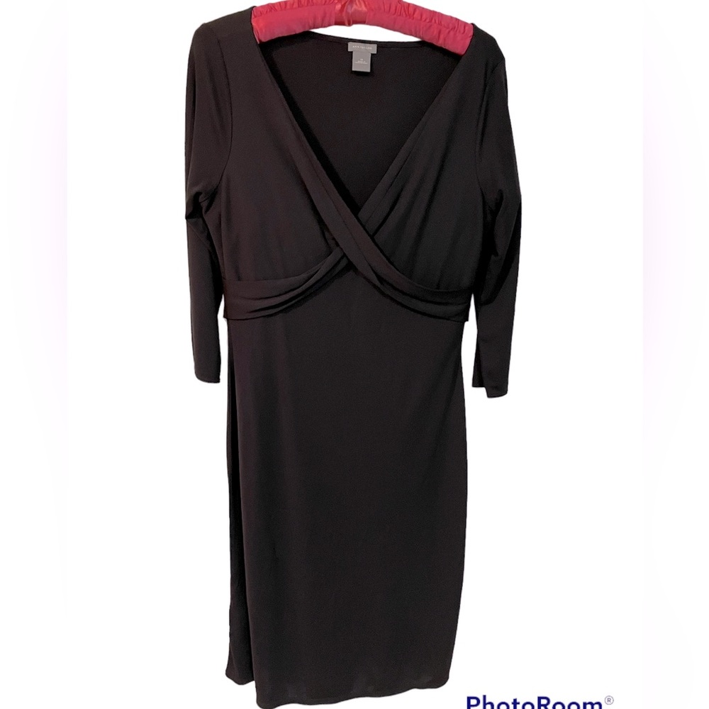 NWWT Ann Taylor Dark Blue Classic Form Fitting Dress prettier on than on hanger!